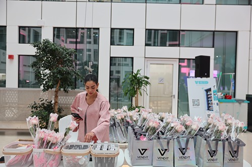 إنتي قوية: Vendit Went Pink at Kuwait University for Breast Cancer Awareness